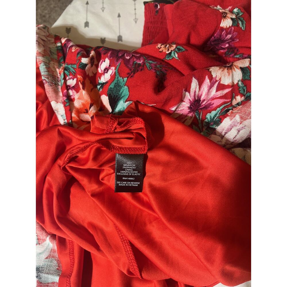 Torrid Red Floral Border Print Midi Sundress Womens 2 2X NWOT Pockets Smocked - Picture 4 of 5